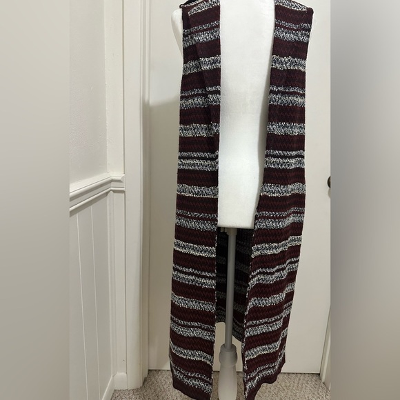 BCBGeneration Womens Metallic Tweed Long Side Split Vest Black Red Size Medium - Picture 2 of 5